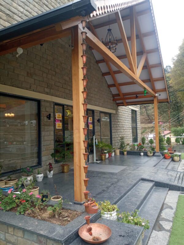 Ridge Scallop Cups Rain Chain - Alternative for Plastic Rainwater Down Pipe - Image 7